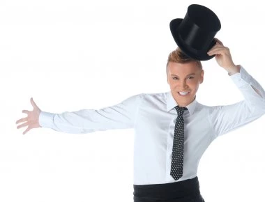 Τάκης Ζαχαράτος: «Στον Στρατό μπήκα Πίπης και βγήκα Μαίρη Χρονοπούλου»